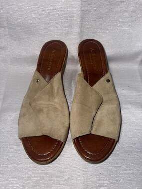 A. Giannetti Size 7.5 Women Suede Leather Wedge Sandals